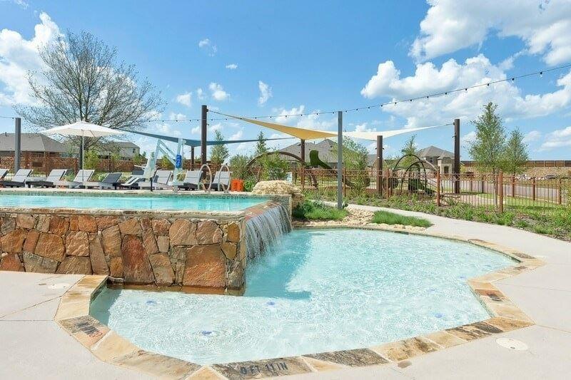 Canyon Fall - Residential