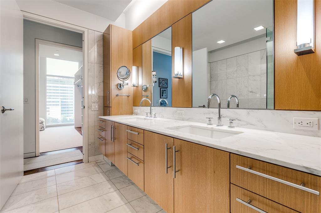 Museum Tower Condo - Residential