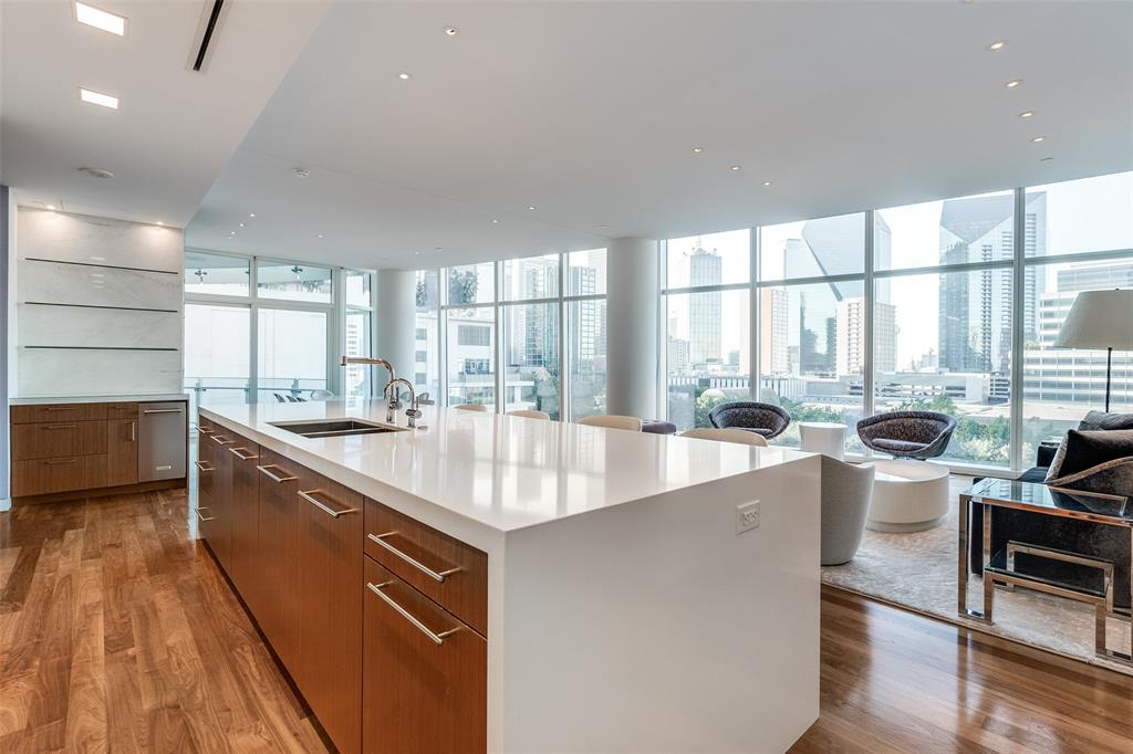 Museum Tower Condo - Residential