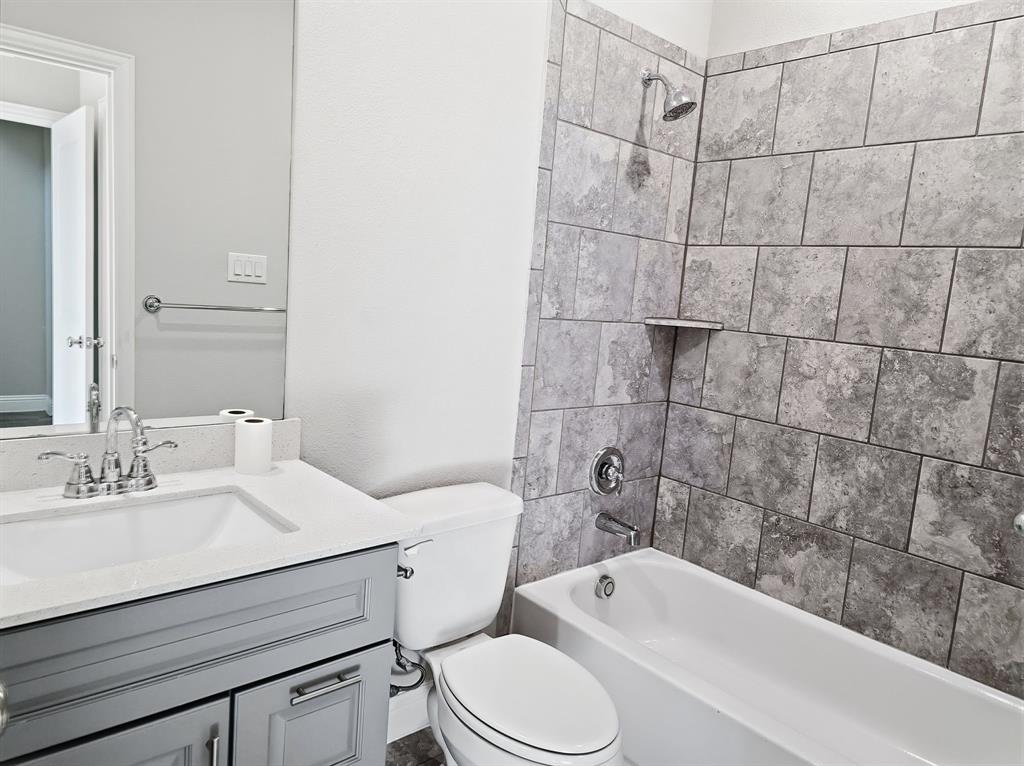 Woodbridge Ph 21b - Residential Lease