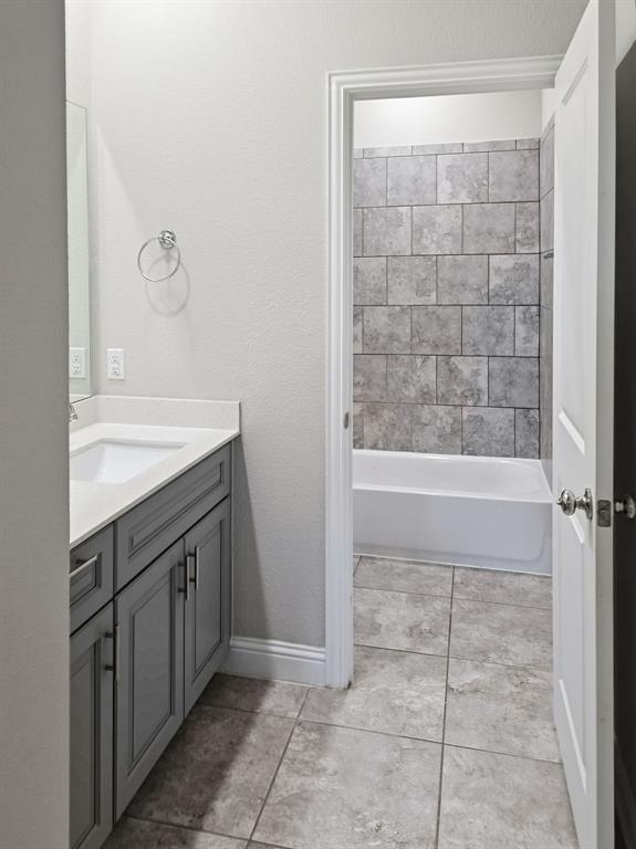 Woodbridge Ph 21b - Residential Lease