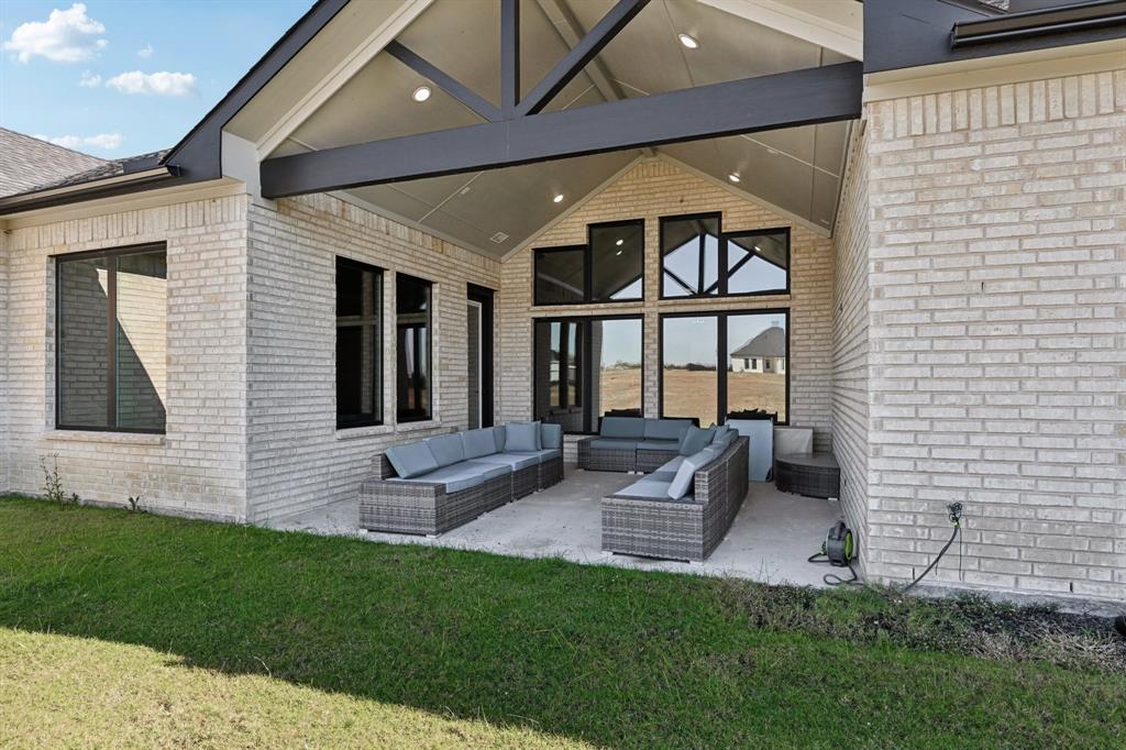 MOORES LAKE ESTATES PHASE 1 - Residential