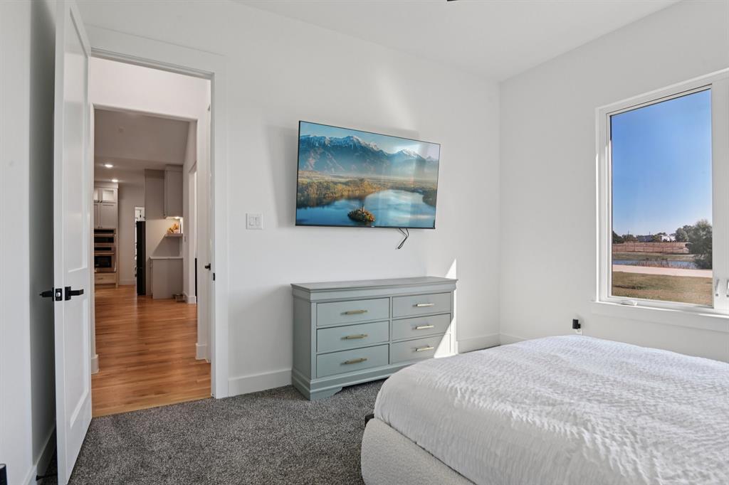 MOORES LAKE ESTATES PHASE 1 - Residential