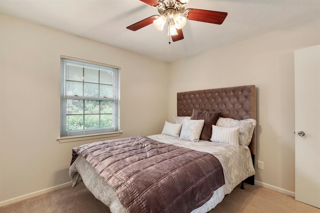 Pagewood Twnhms Ph 01 - Residential Lease