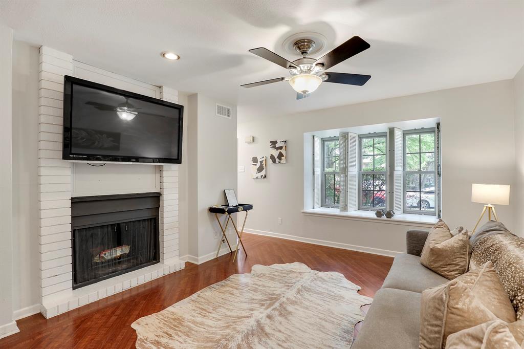 Pagewood Twnhms Ph 01 - Residential Lease