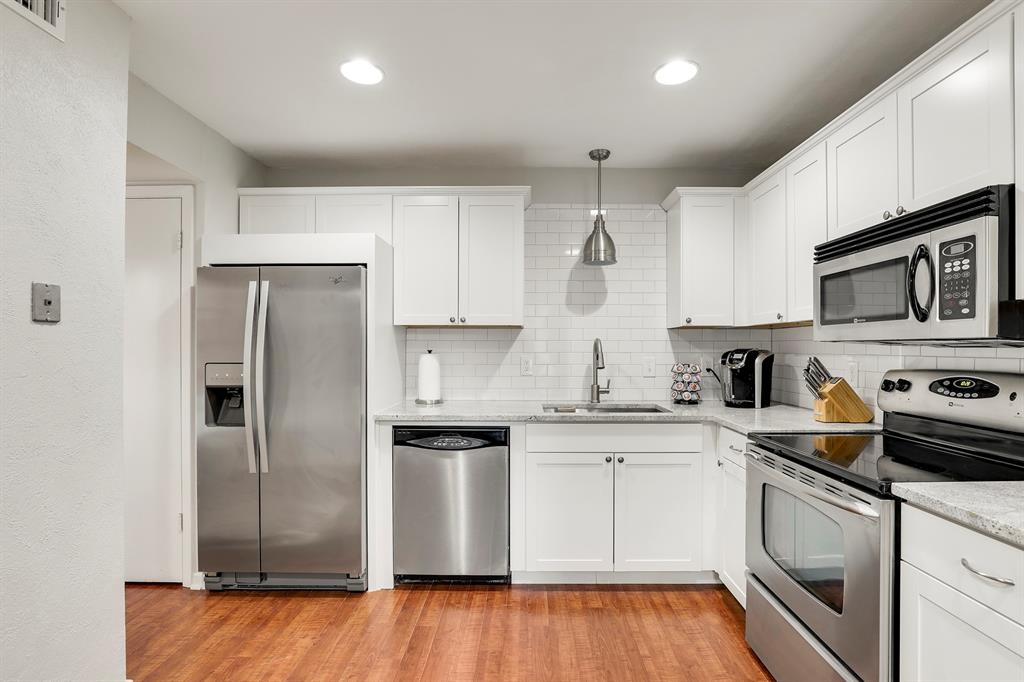 Pagewood Twnhms Ph 01 - Residential Lease