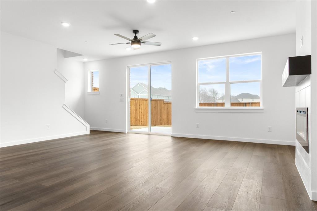 725 Tower Road