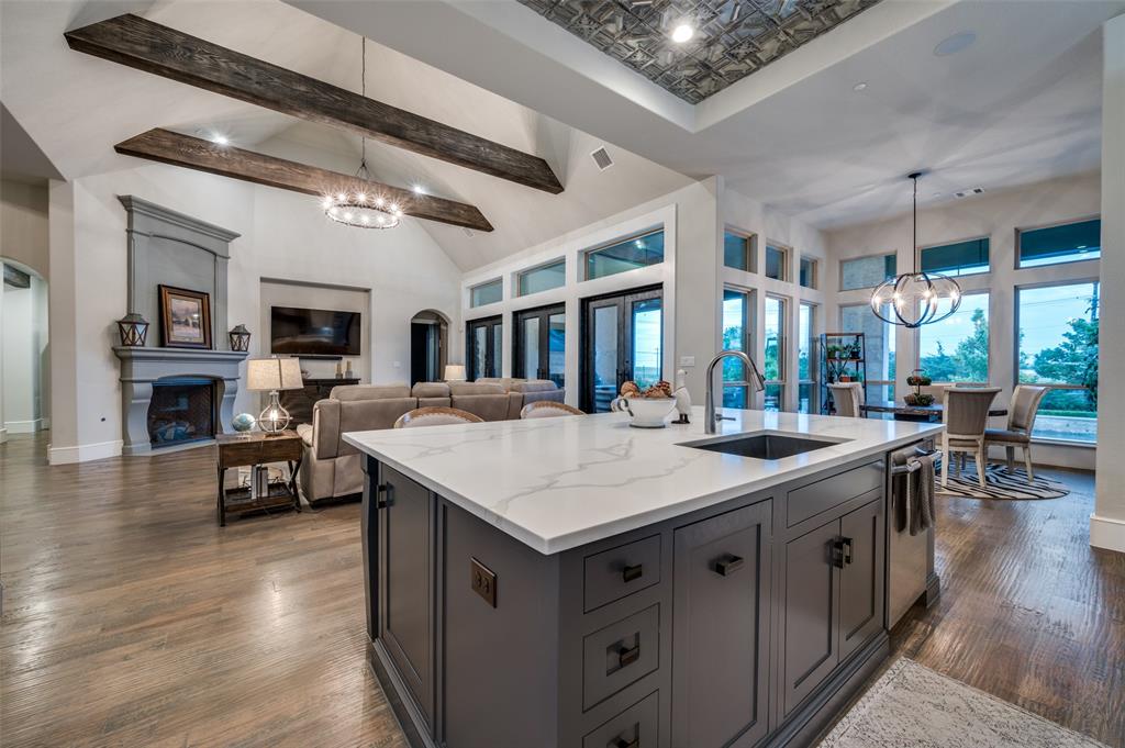 CHRISTIE FARMS PH 1 - Residential