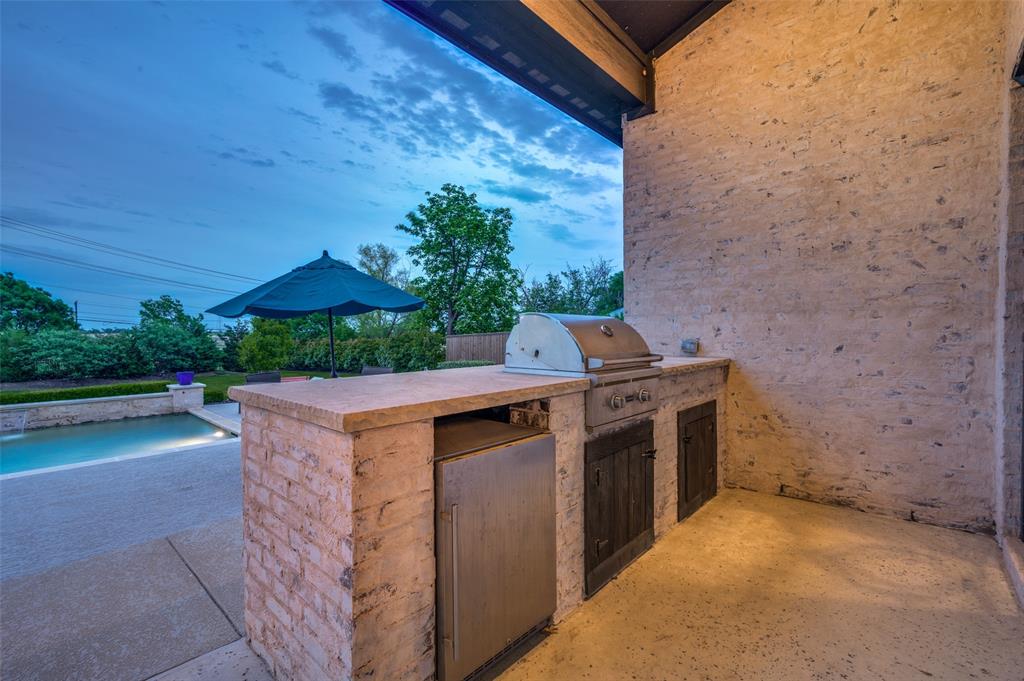 CHRISTIE FARMS PH 1 - Residential