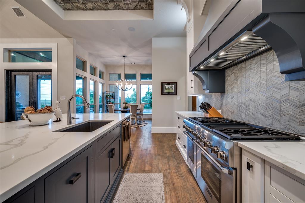 CHRISTIE FARMS PH 1 - Residential