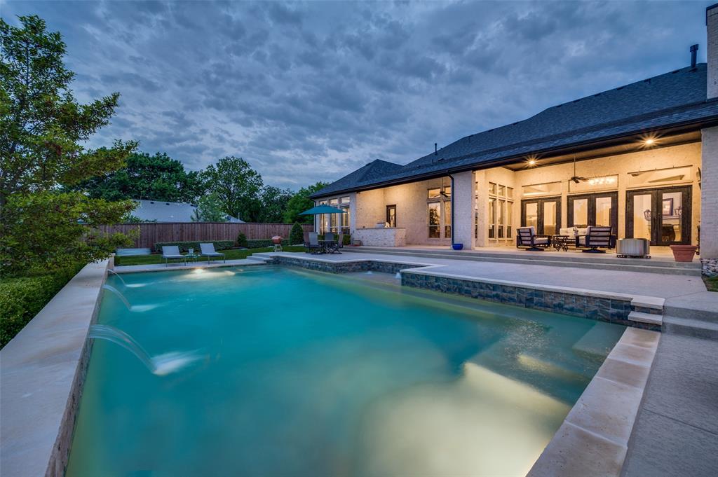 CHRISTIE FARMS PH 1 - Residential