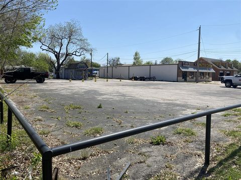 1506 S State Highway 121 Lewisville TX 75067