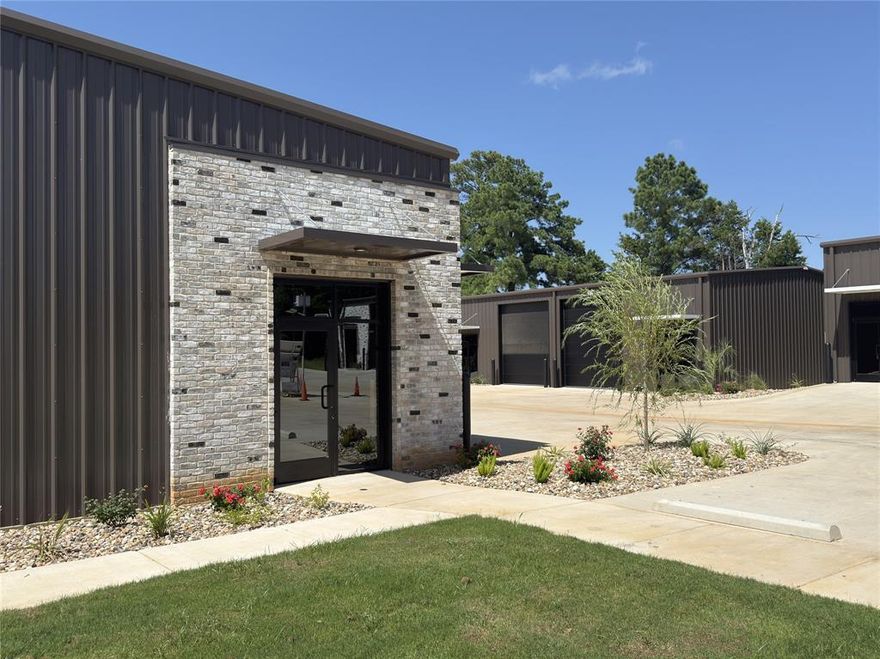 Retail Flex For Lease at Park 64 starting at $725.00 per month. 625 SF - 58,700 SF, Flexible Unit Sizes built-to-suit. 
Multi-tenant Retail Flex Development conveniently located on Hwy 64 in east Tyler offering prime visibility. Custom built-to-suit units with modern storefront style walk-in doors and a large automatic overhead door. 


• Curated tenant mix 
• Several +-1,300 sf completed units available now for immediate move-in 
• Automatic overhead doors (12' W x 14' H) 
• Flexible unit sizes 
• Modern new construction 
• Custom configuration of built out space 
• Free tenant access to HD security cameras 
• Landscaped exteriors and window cleaning covered by Landlord 
• Tenant mailboxes included in rent 
• Shared parking and truck access 
• Monument sign placement for additional fee. 

Call agent for details and availability!