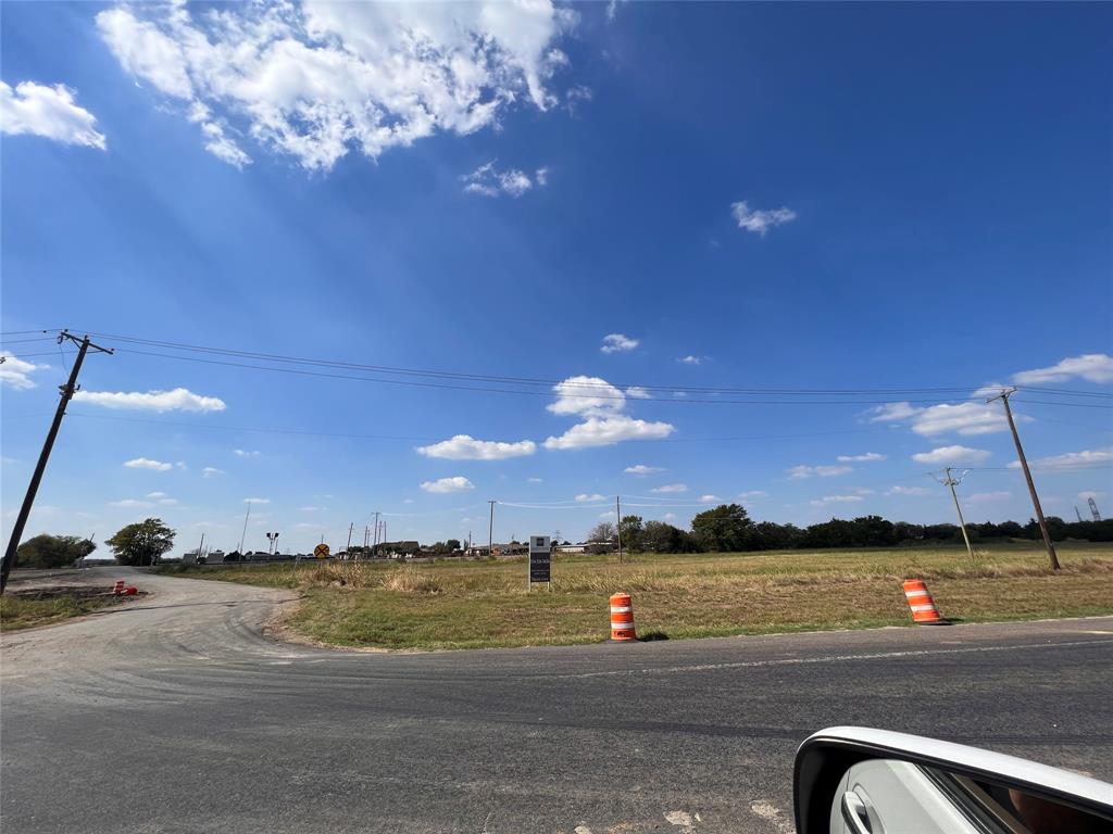 Pollard Kirkland - Land