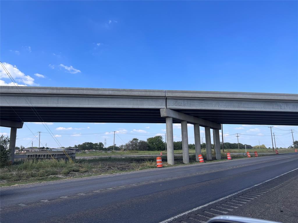 Pollard Kirkland - Land