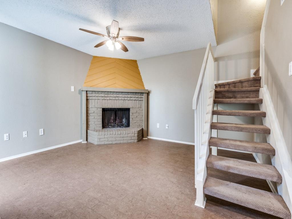 Preston Oaks Crossing Condos 01 & 02 - Residential