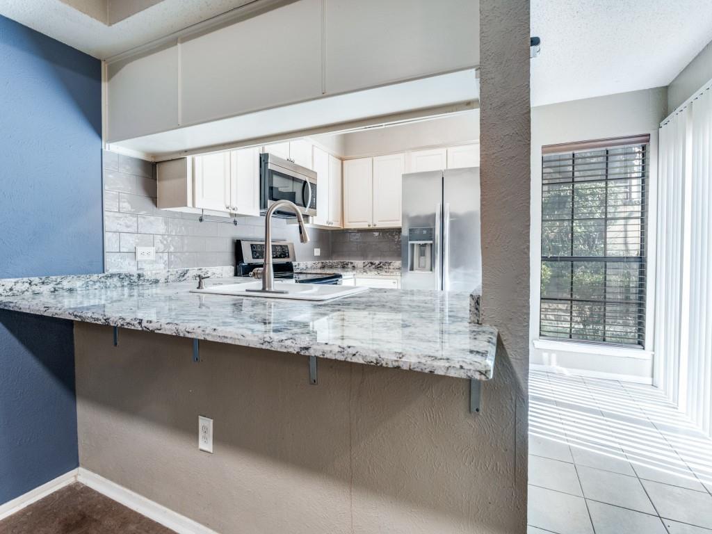 Preston Oaks Crossing Condos 01 & 02 - Residential