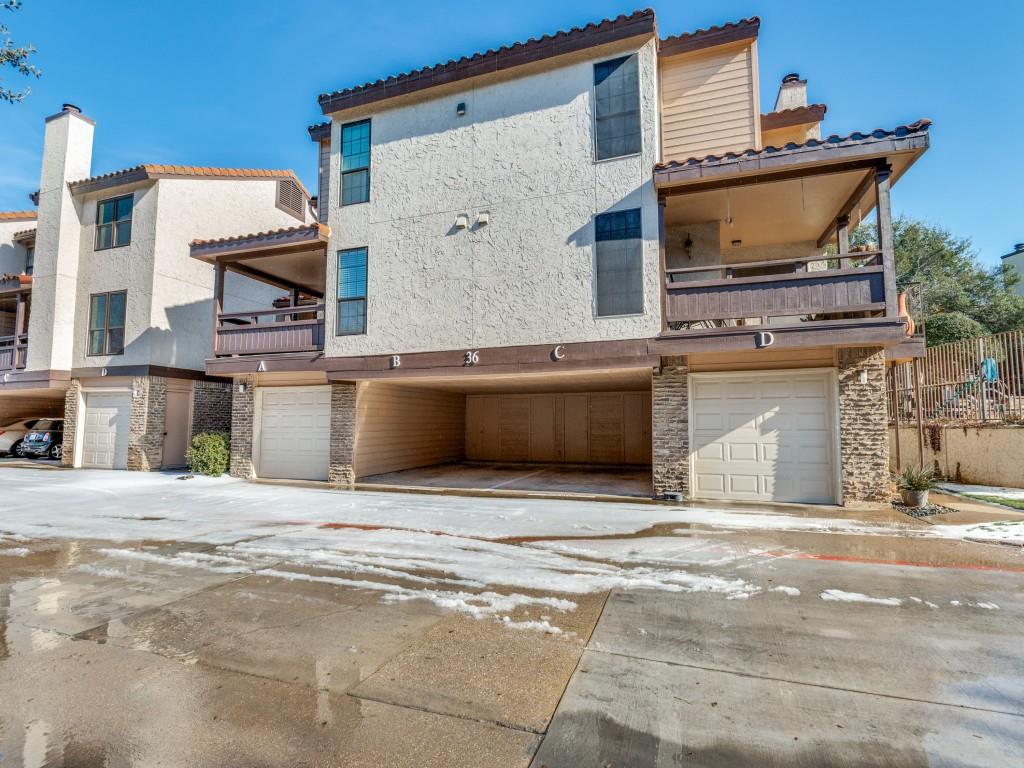 Preston Oaks Crossing Condos 01 & 02 - Residential