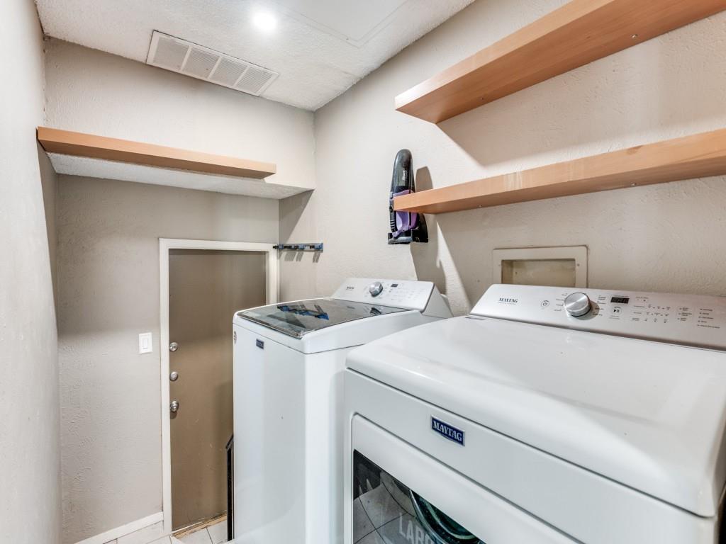 Preston Oaks Crossing Condos 01 & 02 - Residential