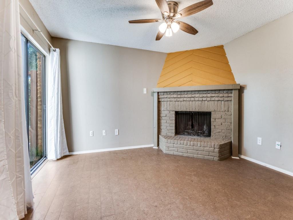 Preston Oaks Crossing Condos 01 & 02 - Residential