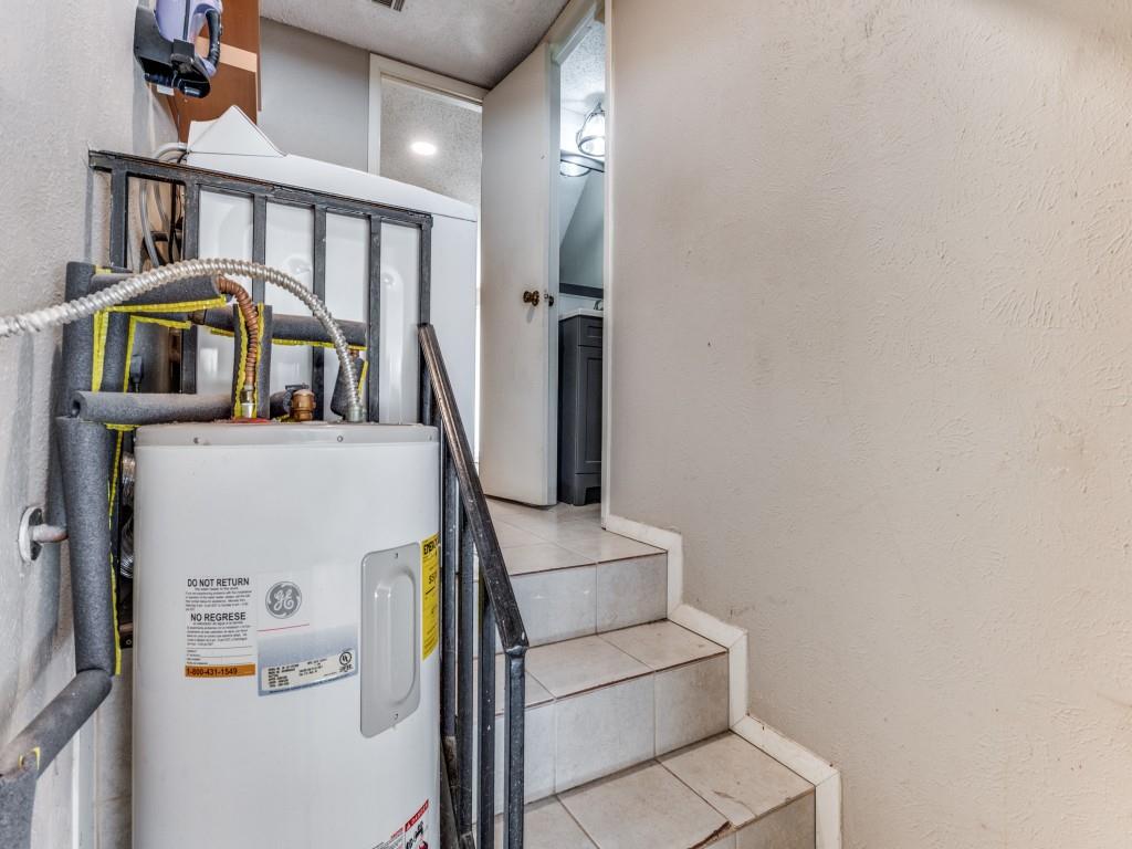 Preston Oaks Crossing Condos 01 & 02 - Residential