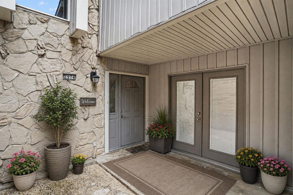 2974 Country Place Circle