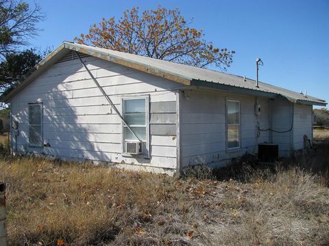 A home in Evant