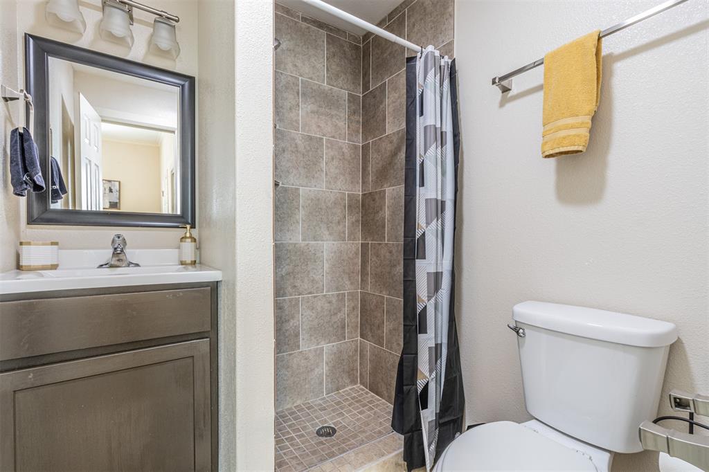 Dallas Land & Loan 03 - Residential