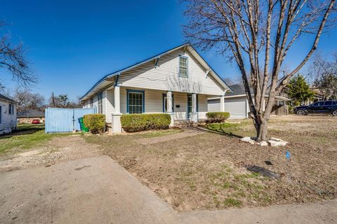 A home in Waxahachie