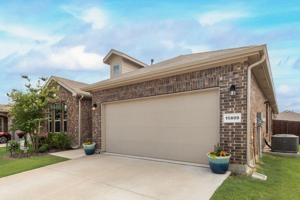 15809 Culford Ln