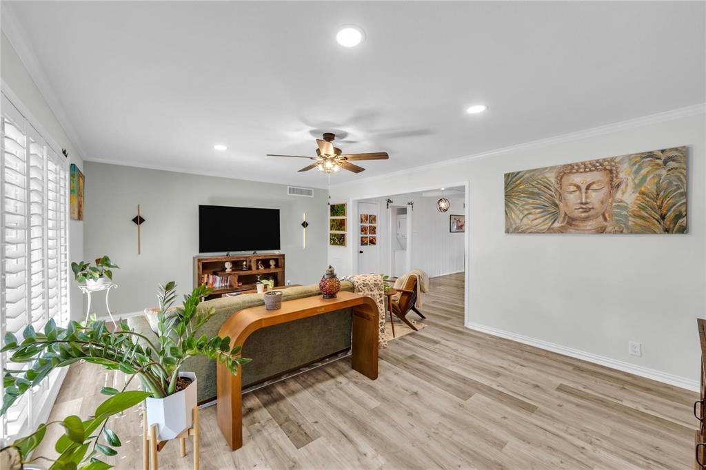 6119 Bandera Avenue A