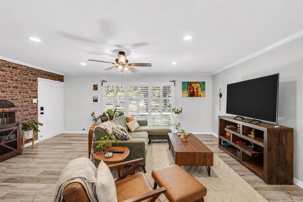 6119 Bandera Avenue A