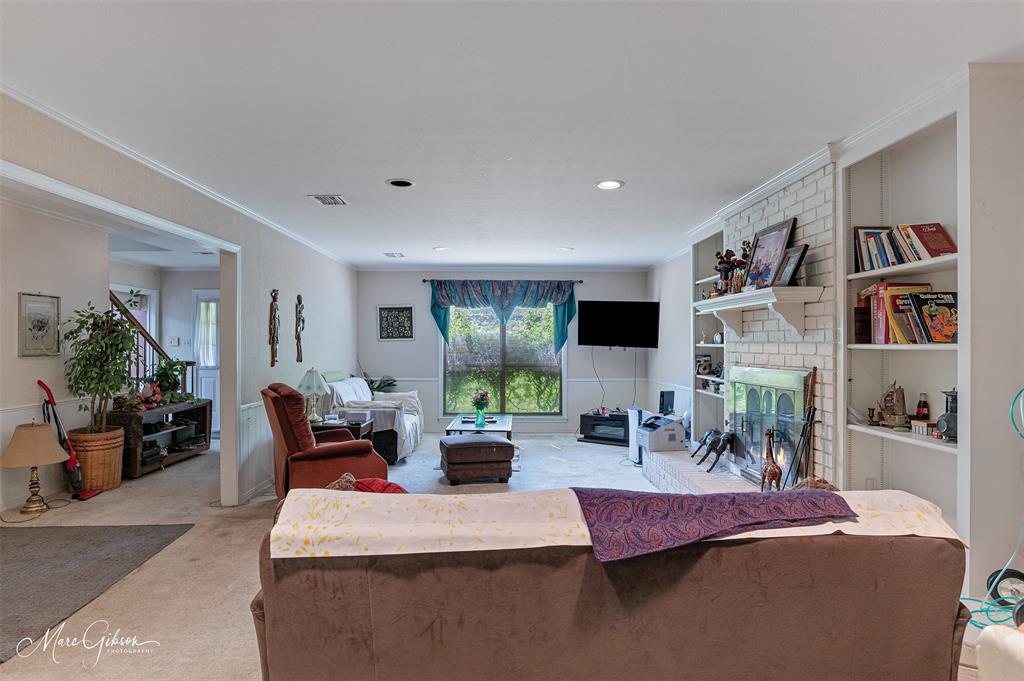 5651 Mirador Circle