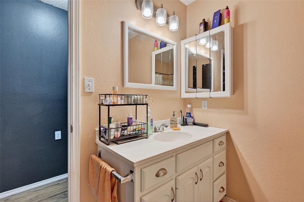 MCDANIEL GRANGER - Residential