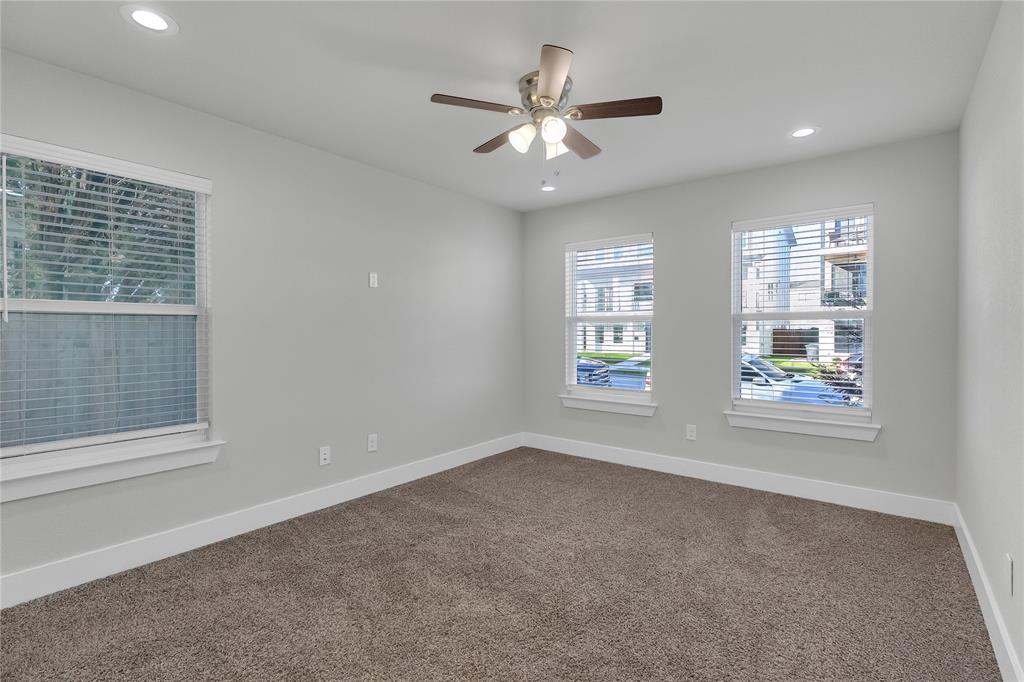 3209 Forest Park Boulevard