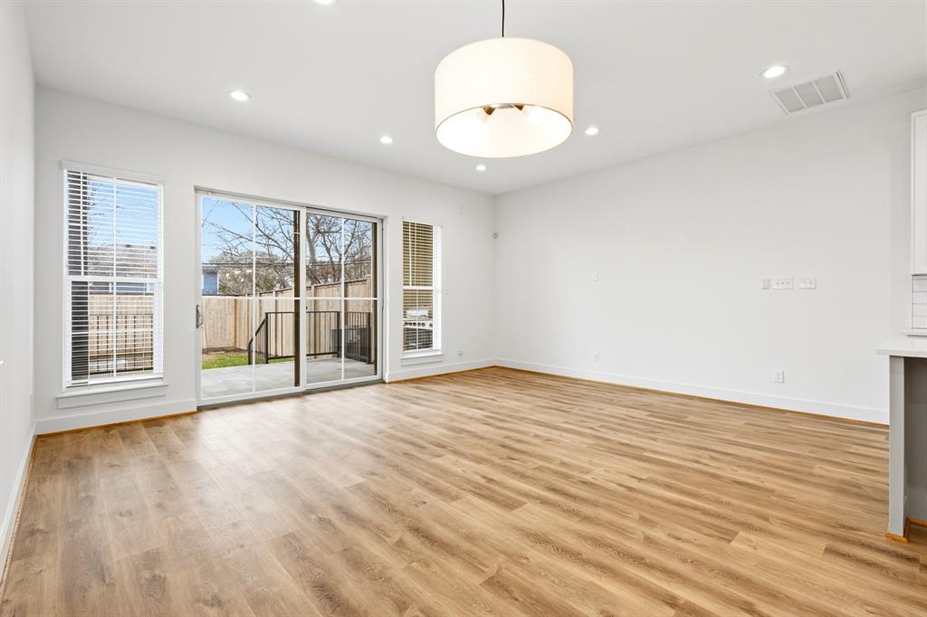 Mount Auburn - Residential