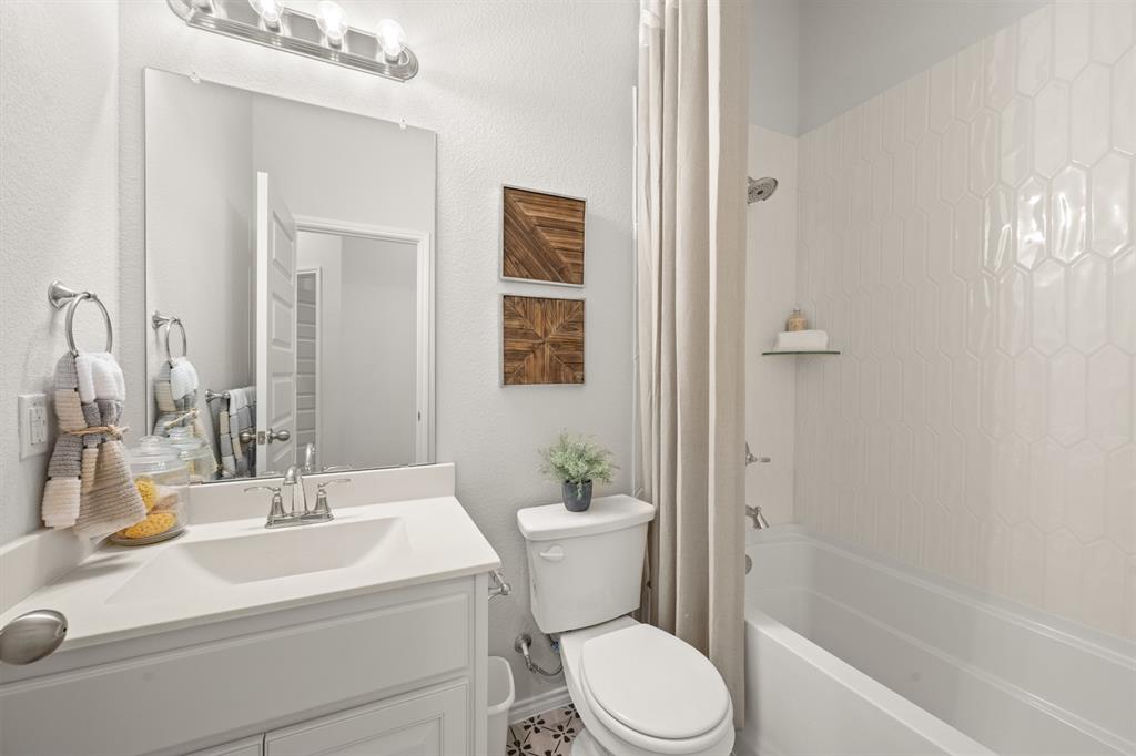 Hulen Trails - Residential