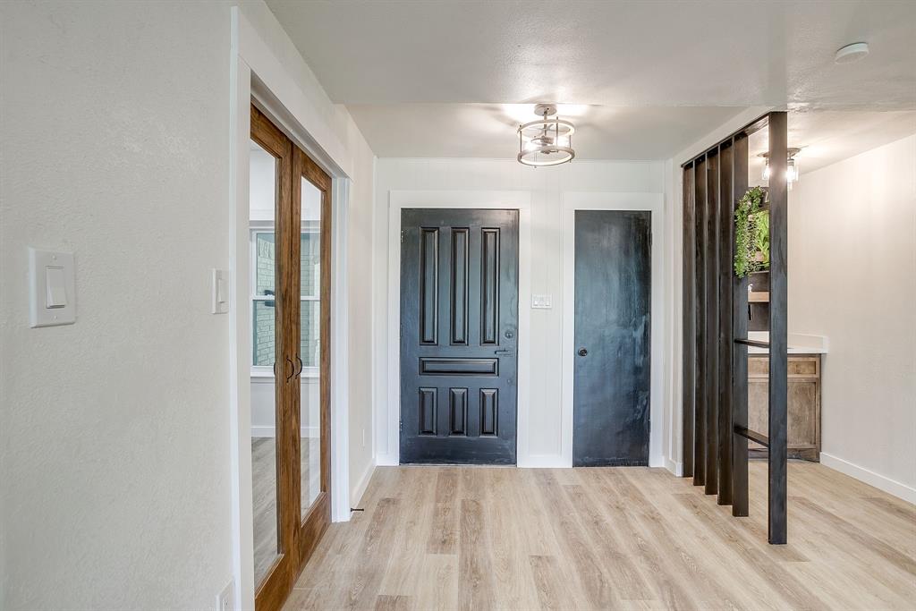 6604 Ems Court