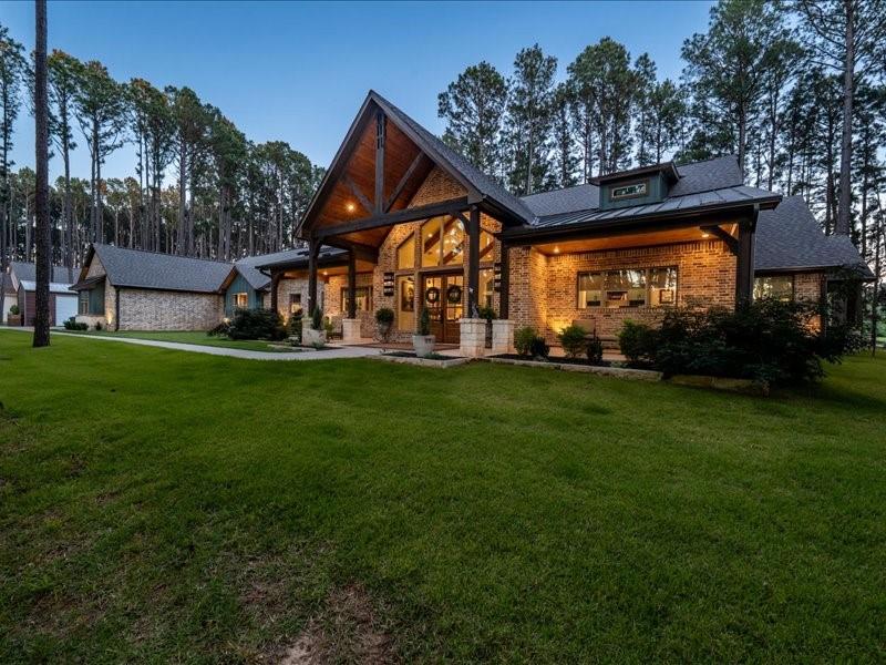 8595 Toler Pointe
