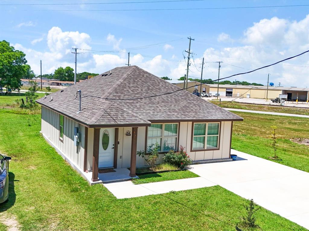 Fairview Ennis-Rev - Residential