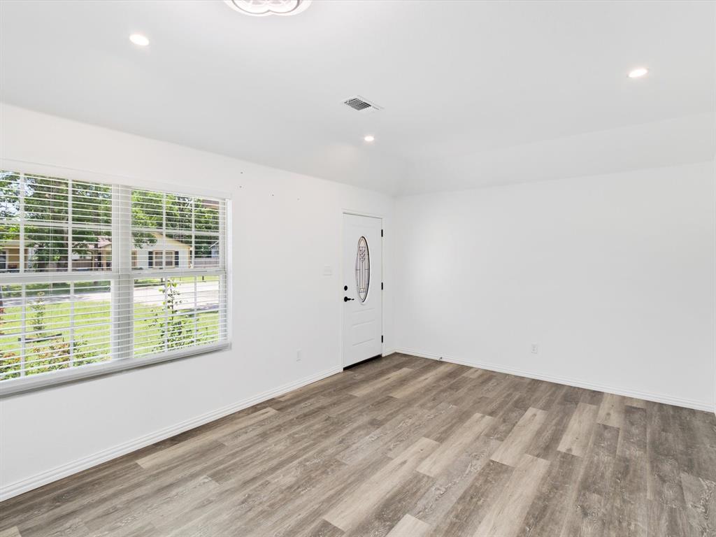 Fairview Ennis-Rev - Residential
