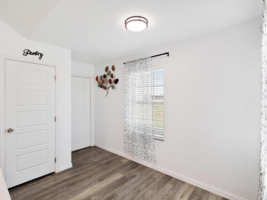Fairview Ennis-Rev - Residential