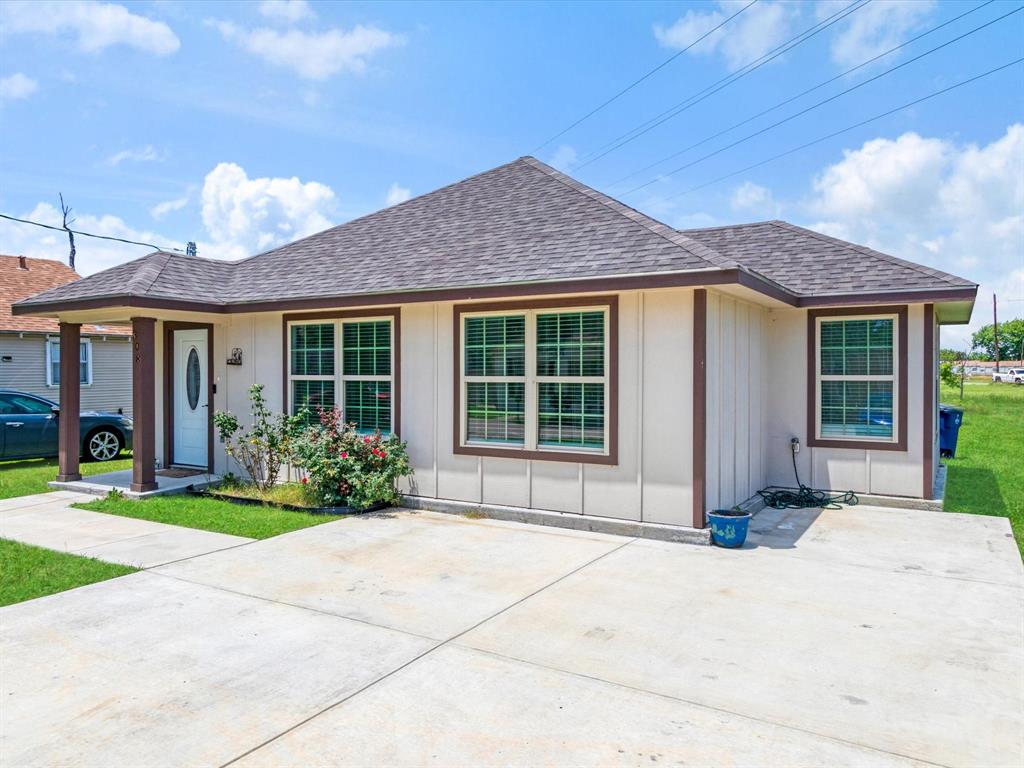 Fairview Ennis-Rev - Residential