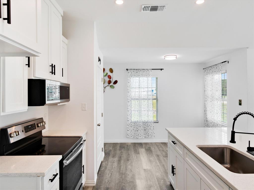 Fairview Ennis-Rev - Residential