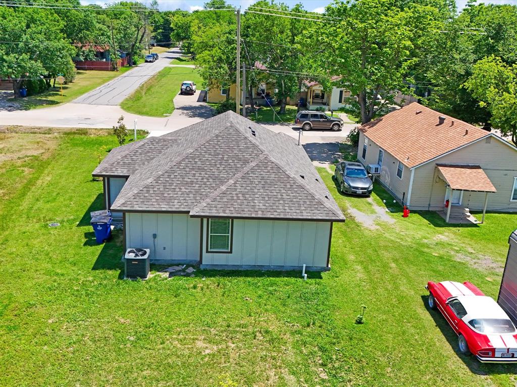 Fairview Ennis-Rev - Residential