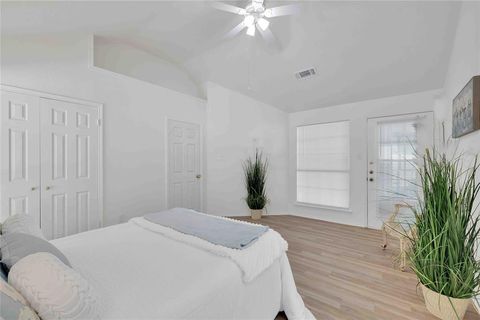 Tiny photo for 1005 Acapulco Lane, Arlington, TX 76017 (MLS # 21100428)