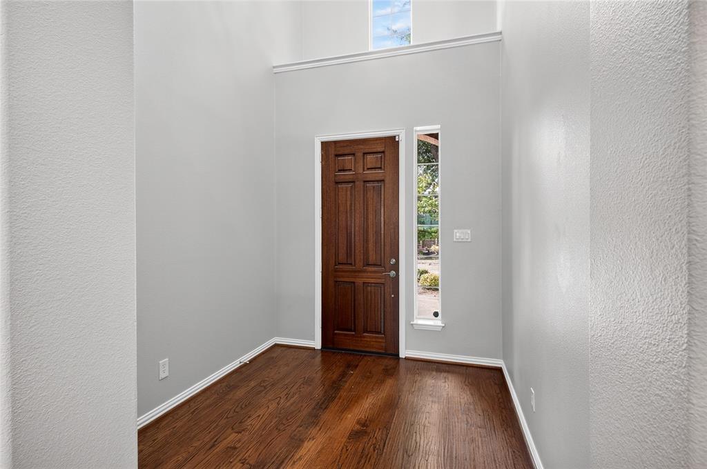 2424 Greymoore Drive