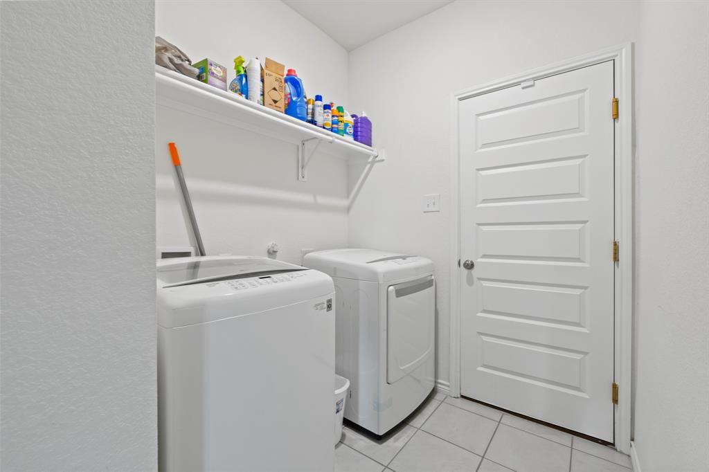 Winn Rdg Ph 2b1 - Residential Lease