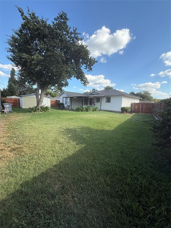 Gertie Andrews Add Cb 6193 - Residential