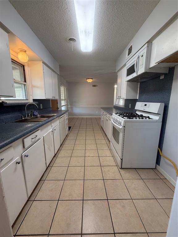 Gertie Andrews Add Cb 6193 - Residential